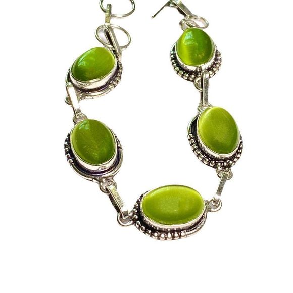 Natural Green Cat's Eye Gemstones in a 925 Stamped Bracelet - Picture 4 of 6